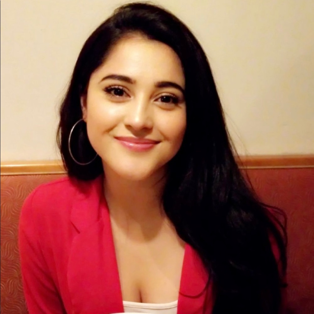 Meet your Posher, Marissa
